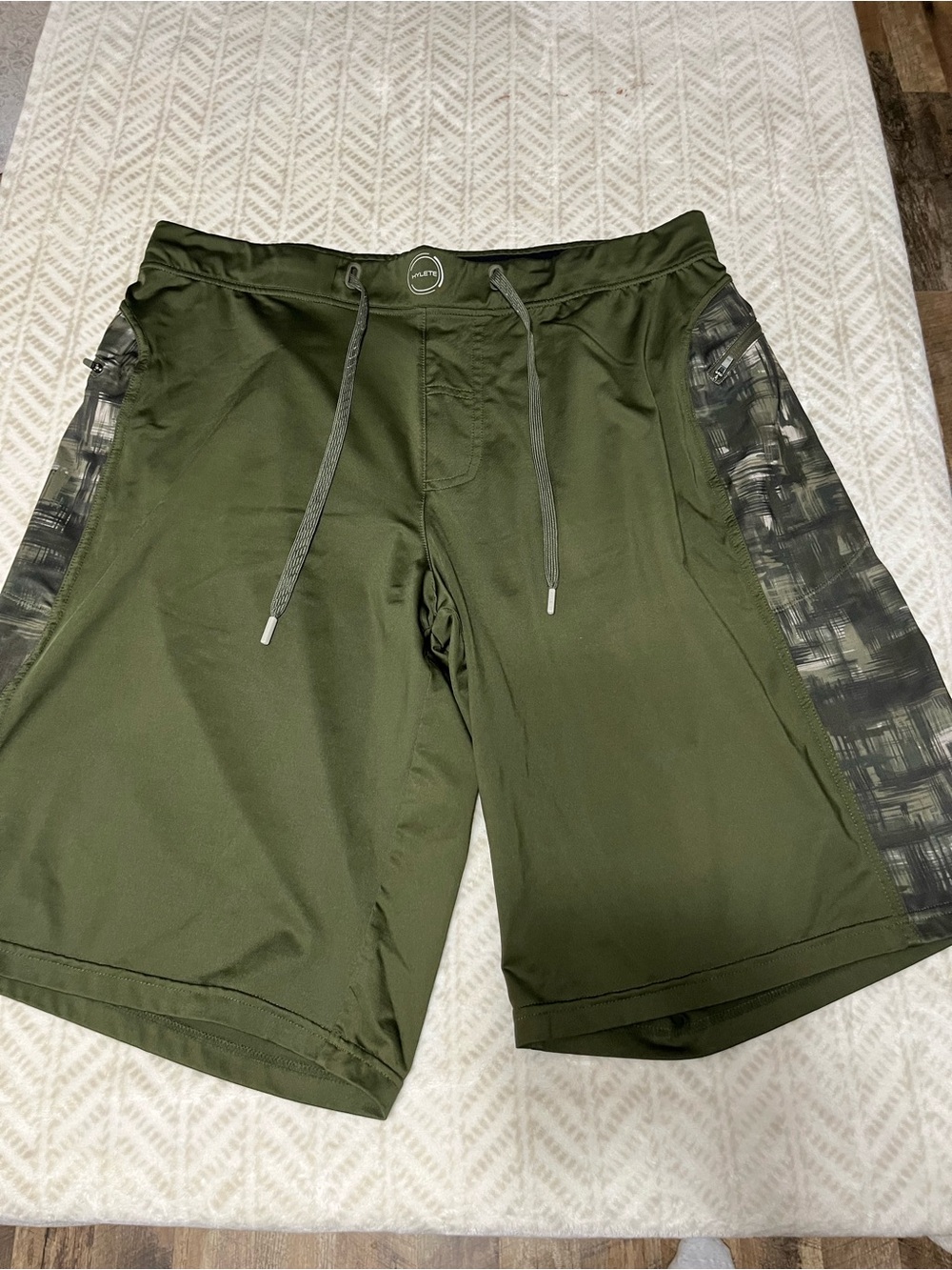 Hylete Men’s XXL Olive Green Athletic Drawstring Shorts